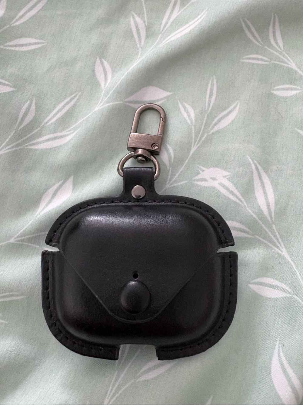 Amazon Black Leather Earbud Case with Metal Clip